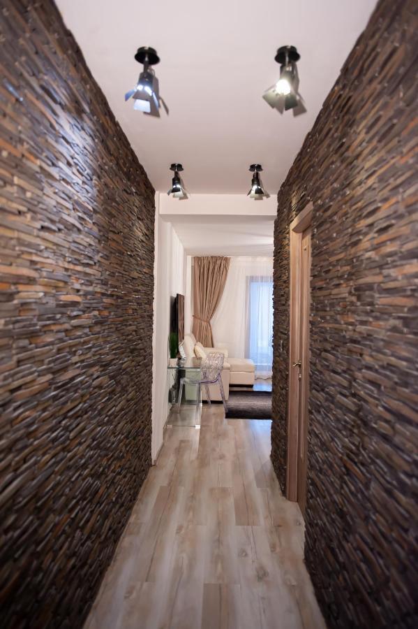 Kai Mountain Luxury Apartment Braszów Zewnętrze zdjęcie
