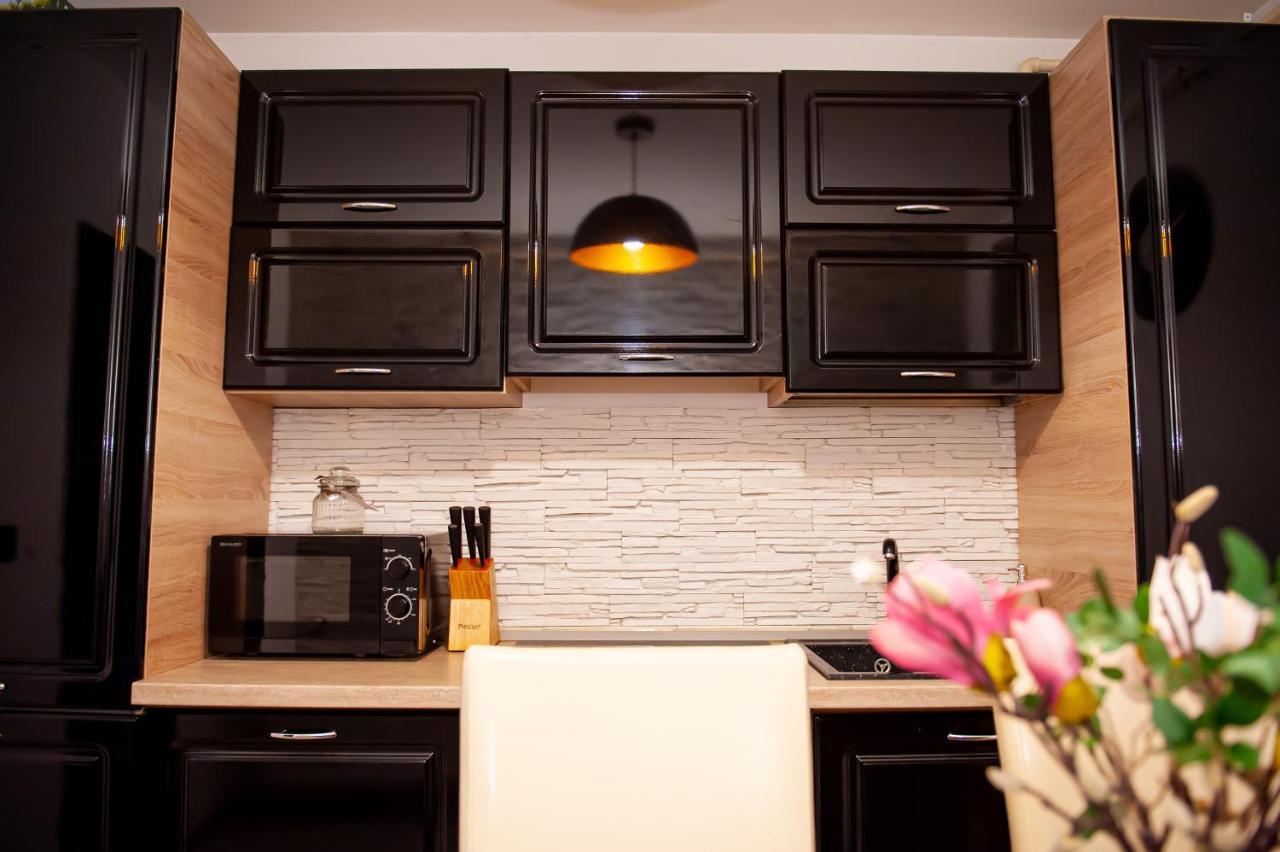 Kai Mountain Luxury Apartment Braszów Zewnętrze zdjęcie